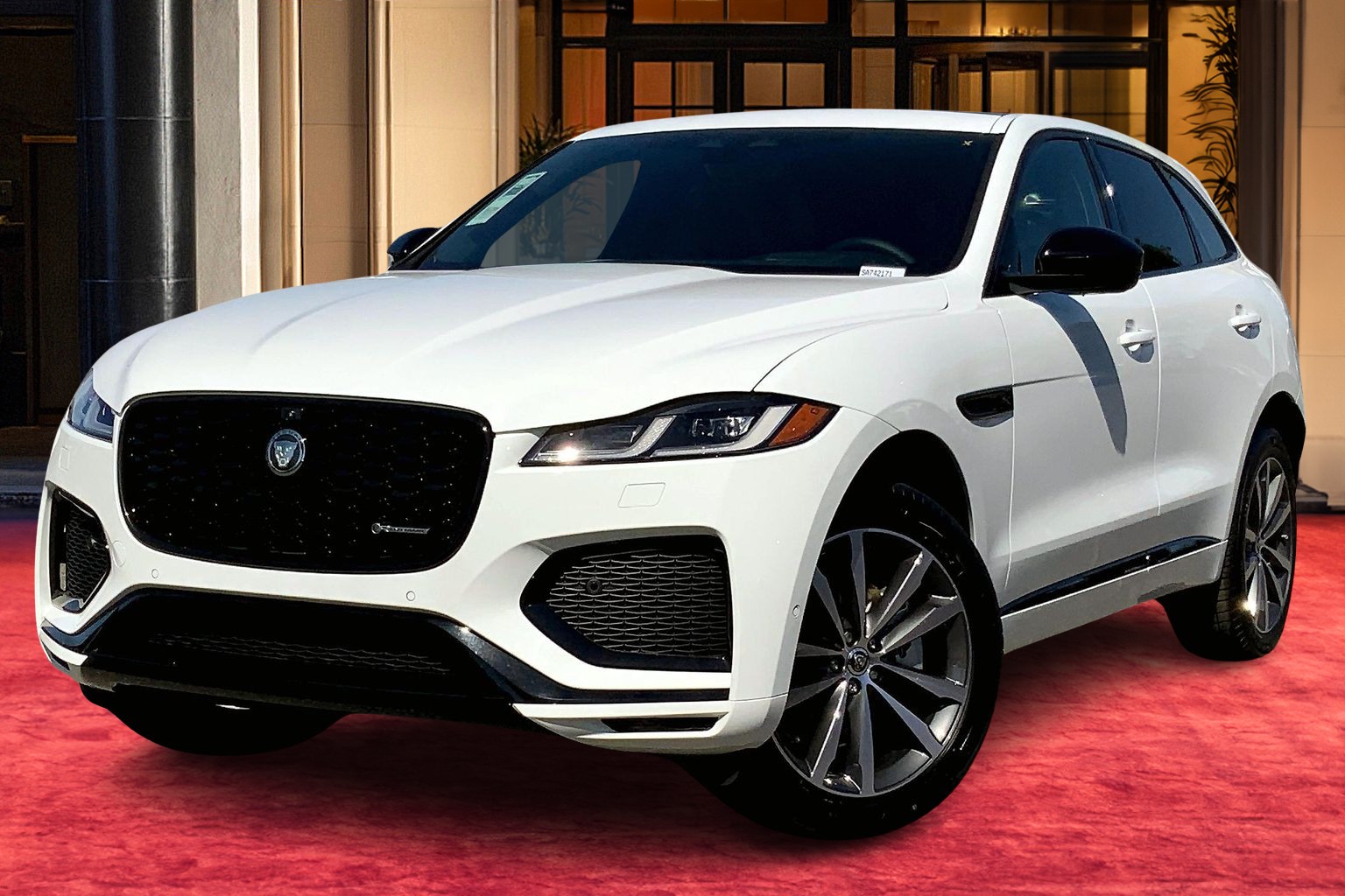 Jaguar f pace 2.0 dr sport discount